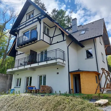 Δωμάτια σε οικογενειακή κατοικία Sudecka