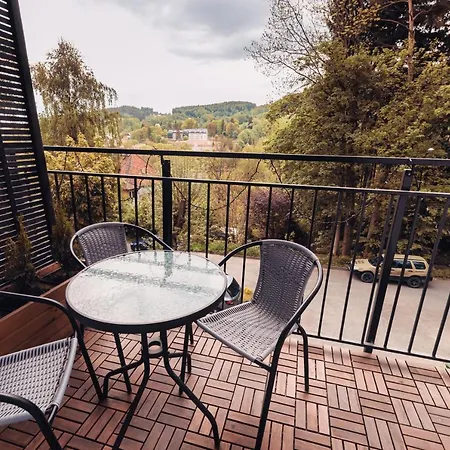 Δωμάτια σε οικογενειακή κατοικία Sudecka