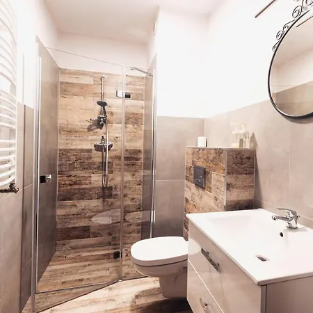 Sudecka Δωμάτια σε οικογενειακή κατοικία *