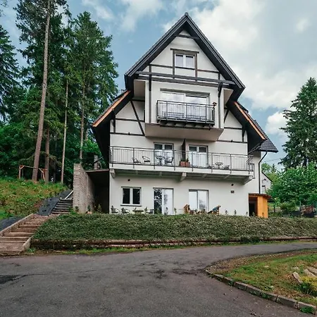 Проживание в семье Sudecka *