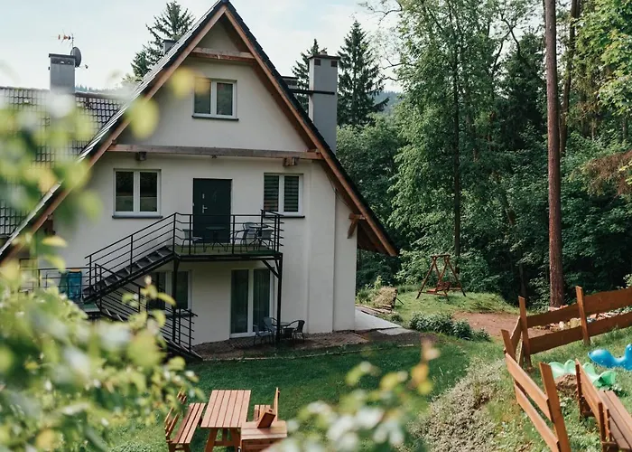 ホームステイ Sudecka *