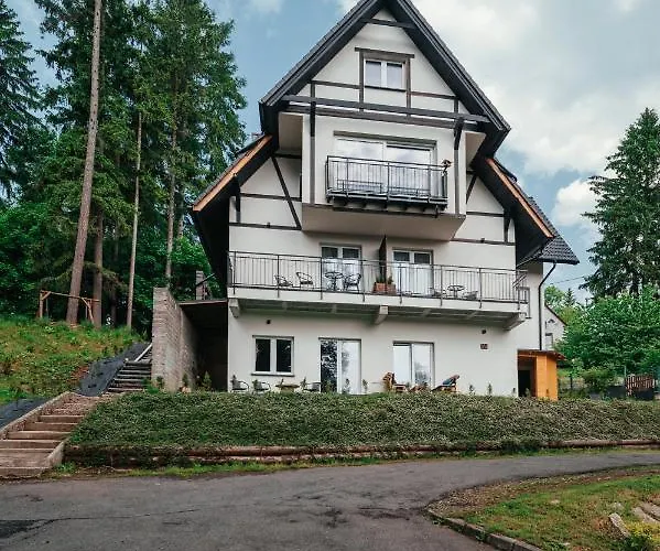 ホームステイ Sudecka *